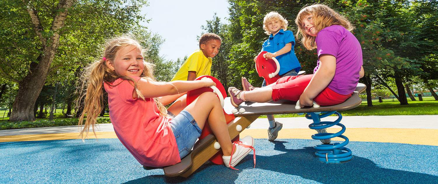 02 Outdoor Playgrounds 1500x630px 150dpi